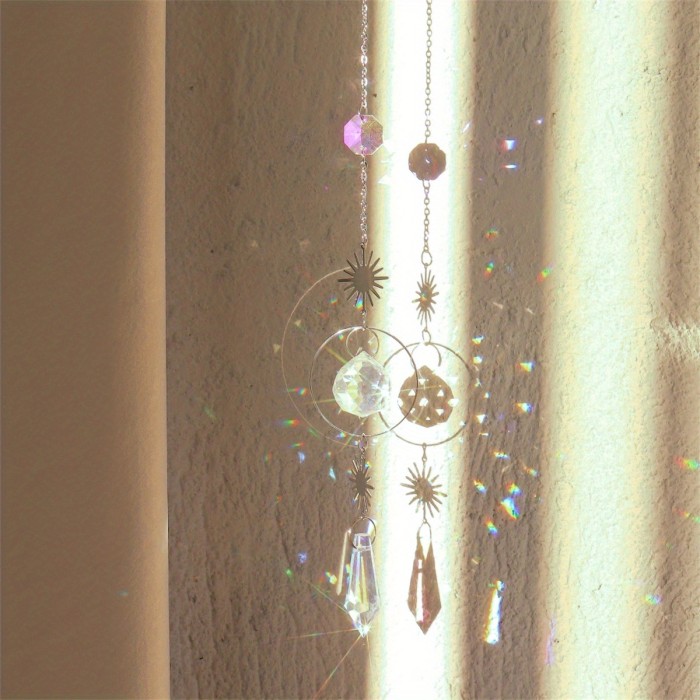 1\u002F3pcs, Vibrant Colorful Crystal Suncatcher Pendants with Chain - Adds Elegance to Windows