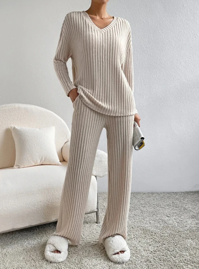 Fashion Casual Straight Pants Temperament Loose V-neck Pit-stripe Knitting Two-piece Set