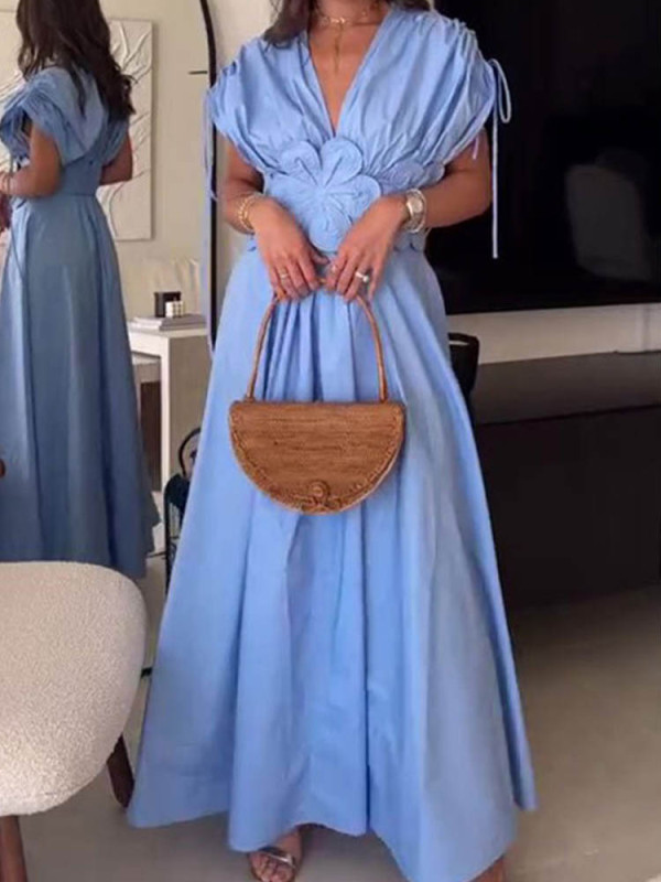 Three-dimensional Flower V-neck Dress