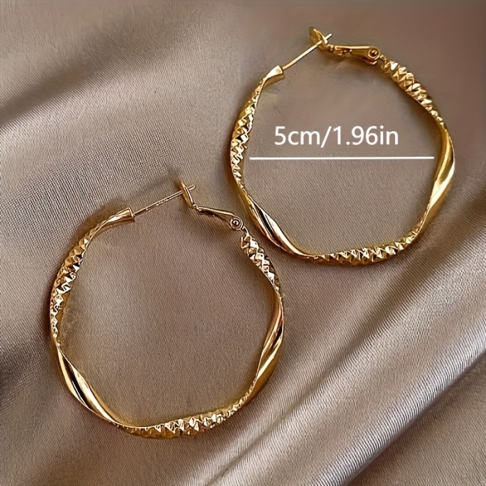 Delicate Twisted Circle Design Hoop Earrings Iron Jewelry Elegant Leisure Style Suitable For Women Daily Casual
