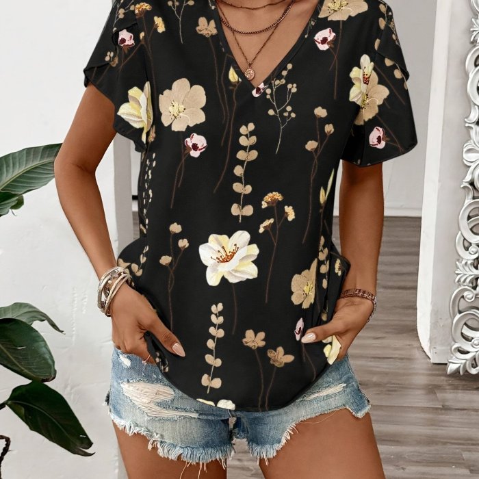 Elegant V-Neck Blouse with Floral Print and Puff Sleeves - Spring\u002FSummer Collection