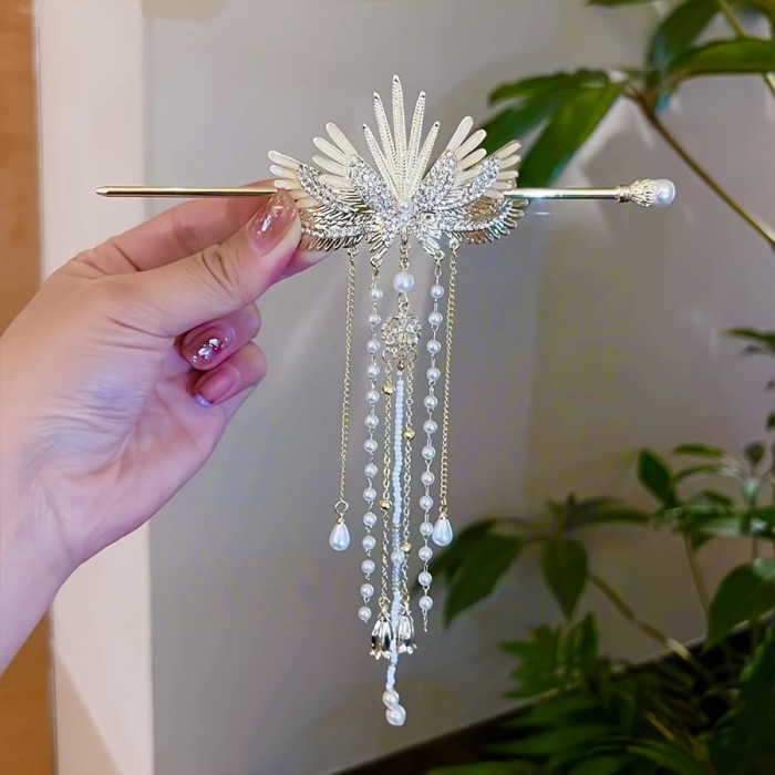 Vintage Golden Angel Wings Hair Clip with Faux Pearl Tassels, Zinc Alloy Metal Hairpin with Rhinestone Detailing for Traditional Chinese Style Updo