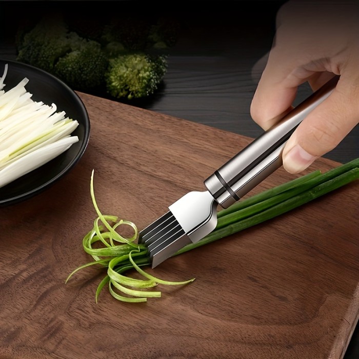 1pc Stainless Steel Multifunction Grater - Effortless Scallion Separator & Onion Slicer - Safe, Portable Kitchen Essential with Protective Cover for Garlic, Fruits, and Vegetables