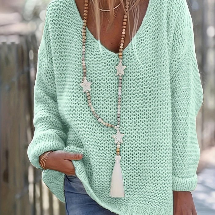 Chic V-Neck Knit Pullover - Cozy Long Sleeve for Spring & Autumn - Essential Womens Wear