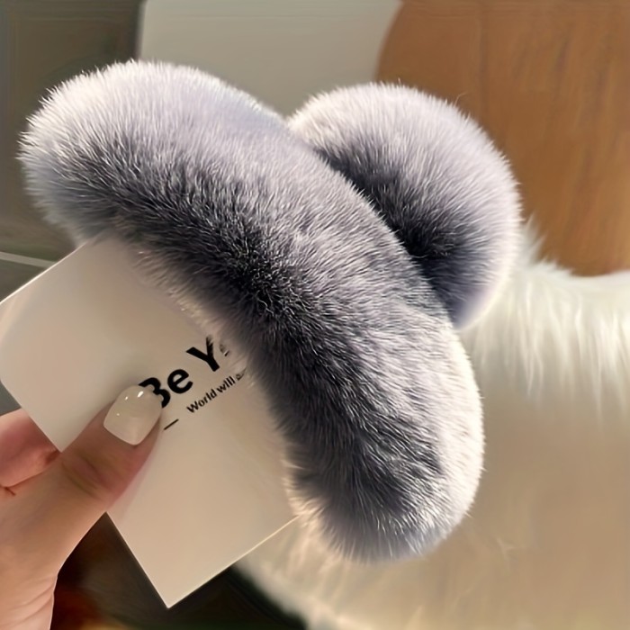 1pcs Plush Hair Claw Clip, Strong Hold Elegant Autumn And Winter Hair Accessories For Women Female