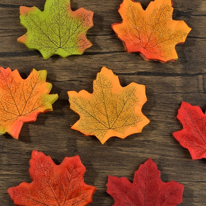 100pcs Artificial Maple Leaves Fake Leaf, Multicolored Mixed Autumn Decoration For Art Craft DIY Applique, Halloween Thanksgiving Christmas Decor, Room Decor, Home Decor (3.14inch)