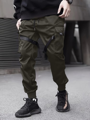 Mens Versatile Black Cargo Pants - Relaxed Fit with Multiple Pockets - Comfortable Streetwear for Casual and Outdoor Wear