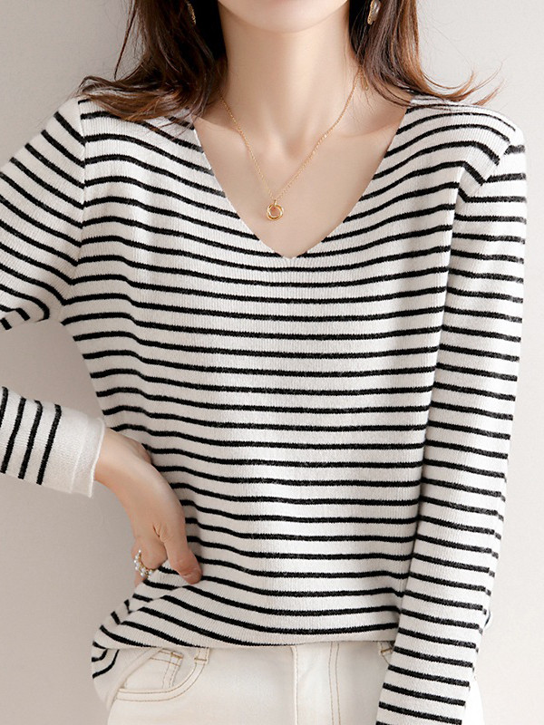 Flared Sleeves Long Sleeves Contrast Color Round-Neck Knitwear Pullovers Sweater Tops main image 0