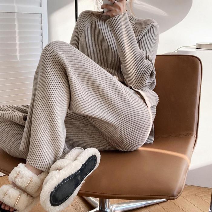 Fashion Ribbing Texture Round Neck Solid Color Two-piece Suit