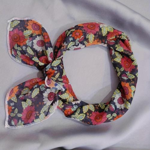 Elegant Chiffon Square Scarf for Women - Versatile & Stylish Printed Neck Accessory, Perfect for Casual Wear