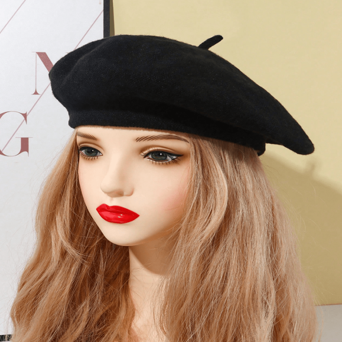 Chic Women's Knit Beret - Warm, Lightweight & Stylish for Fall\u002FWinter | Perfect for Daily Wear & Christmas Outings