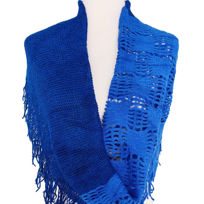 Ultra Soft Two Tone Knitted Fringed Infinity Scarf – Twistable Loop Snood for Chic Style & Cozy Warmth