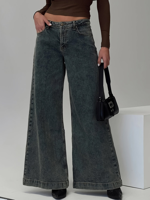 Women's Retro-Inspired Wide Leg Jeans - Casual, Loose Fit with Slash Pockets, Cotton Blend, Machine Washable