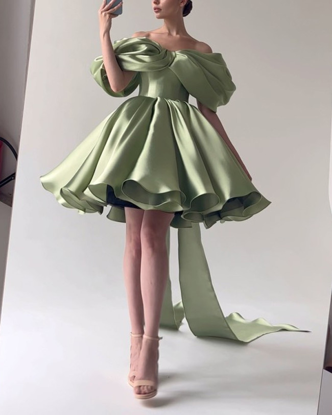 Elegant Solid Color Party Dress