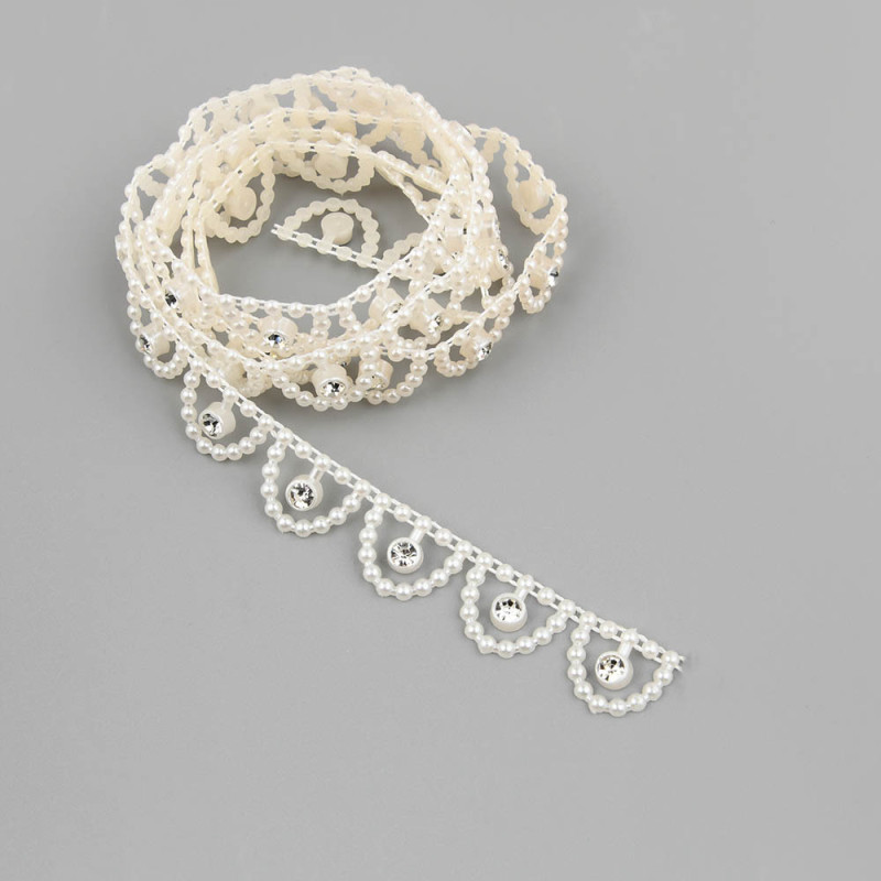90cm\u002F35.4in Length 1.4cm\u002F0.55in Width ABS Flatback Plastic Beads, Semicircle with Round Rhinestone Chain Sewing Trim Wedding Clothes Cake Decoration DIY Jewelry Making