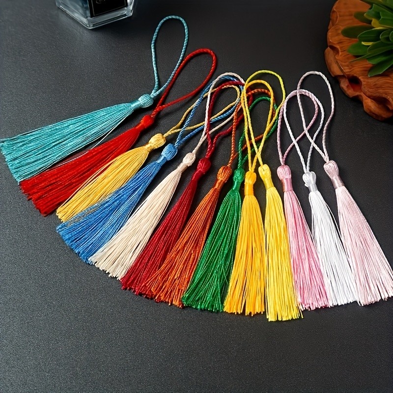 50pcs Luxurious Long Tassel Pendants - Decorative Embellishments for Bridal Bouquet, Sewing, and Jewelry Making - Ideal Gift for Graduation, Love-Themed Occasions, and DIY Crafts