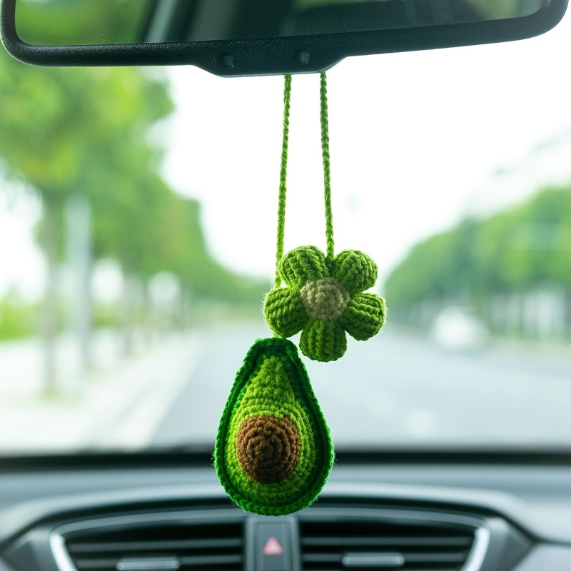 1pc New Creative Handmade Crochet Car Ornament, Cute 3D Fruit Pendant Knitted Rearview Mirror Accessories, Braided Rearview Mirror Charm Gift, Curtain Buckle Strap, Bag Decoration, Crochet DIY Pendant Gift