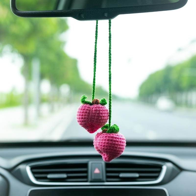 1pc New Creative Handmade Crochet Car Ornament, Cute 3D Fruit Pendant Knitted Rearview Mirror Accessories, Braided Rearview Mirror Charm Gift, Curtain Buckle Strap, Bag Decoration, Crochet DIY Pendant Gift