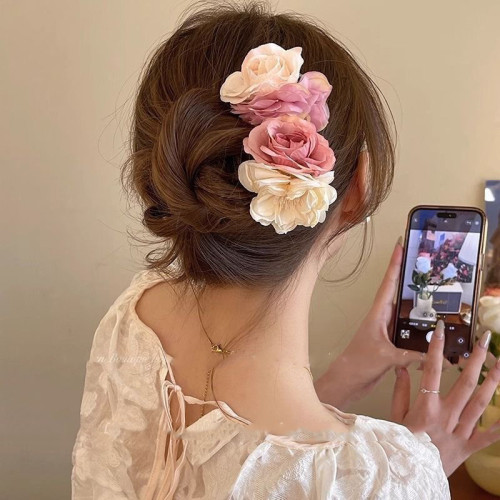 1 Elegant Pink Rose Hairpin - Vintage-Inspired U-Shaped Floral Hair Accessory, Resin Crafted with Gradient Design for Women, Hair Accessories