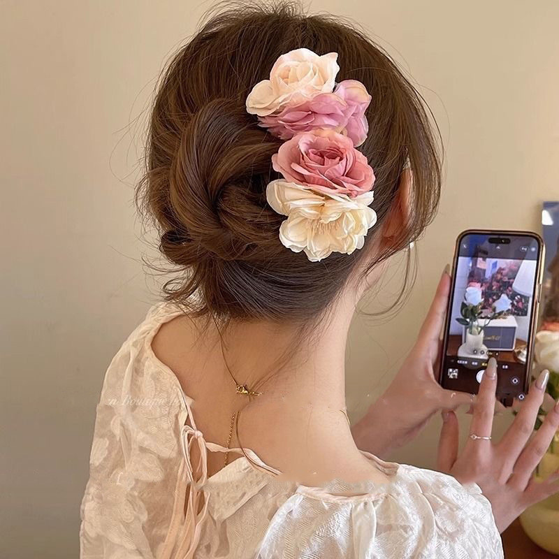 1 Elegant Pink Rose Hairpin - Vintage-Inspired U-Shaped Floral Hair Accessory, Resin Crafted with Gradient Design for Women, Hair Accessories