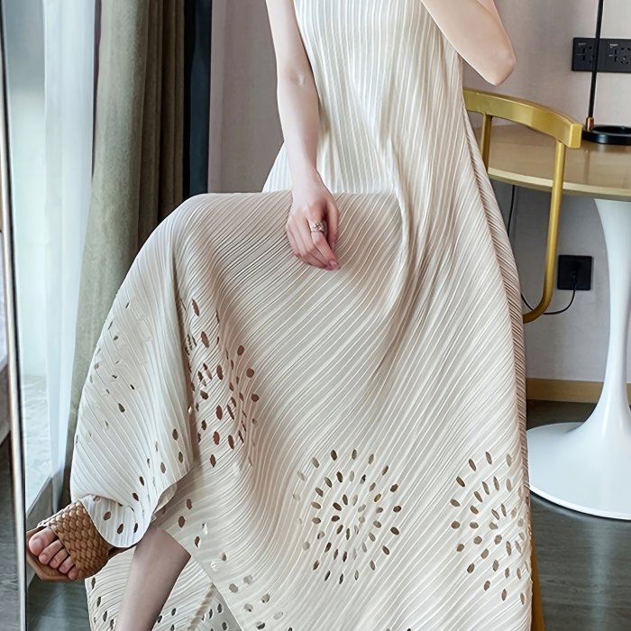 Elegant French-Inspired A-Line Dress with Pleats and Embroidery, Loose Fit, Round Neck, Solid Color, Polyester - Machine Washable for Women, High-end, Fashion