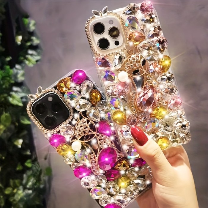 Stylish Luxury Pearl Rhinestone Fox Mobile Phone Case for iPhone16Promax Anti-Fall Mobile Phone Shell