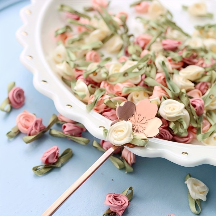 100pcs Handmade Ribbon Flower DIY Polyester Small Flower Rose Three-dimensional Flower Cloth Stickers Clothing Headwear Lingerie Sewing Accessories