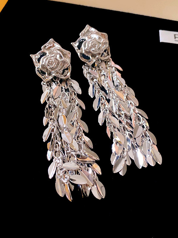 Normcore Flower Shape Geometric Tasseled Drop Earrings