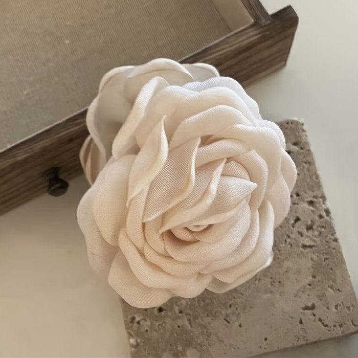 Vintage French Dry Rose Hair Clip with Sharks Tooth - Single Flower Hair Accessory for Women - Suitable for Ages 14 and Up