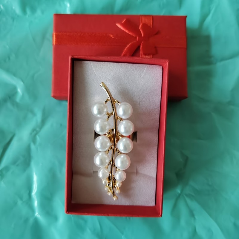 Elegant Statement Ring for Women, Imitation Pearl Brooch Design, No Plating, Versatile for Daily Wear, All Seasons - Fashionable European Style Jewelry