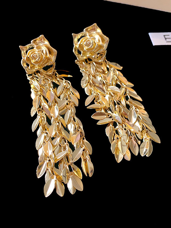 Normcore Flower Shape Geometric Tasseled Drop Earrings