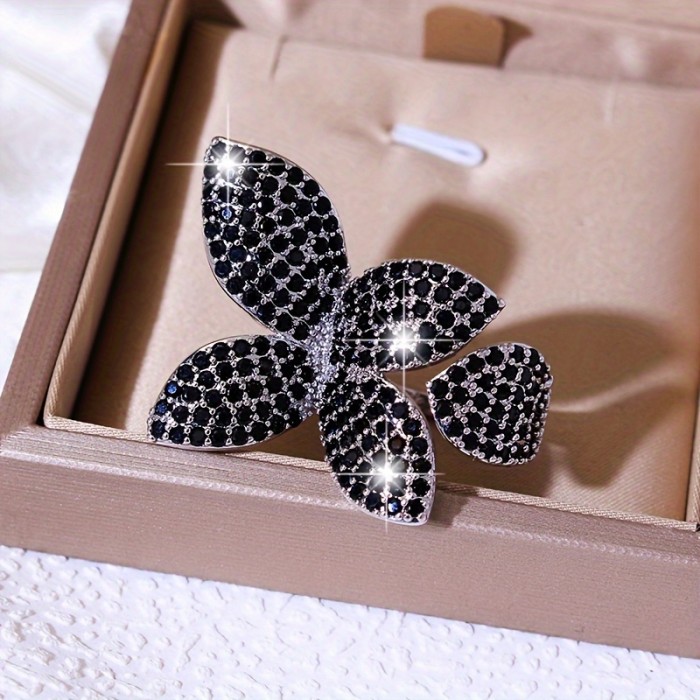 Elegant Boho-Chic 3D Four-Leaf Clover Ring, Sparkling Zirconia Accents, Copper Crafted, Perfect for Trendy Accessory Enthusiasts