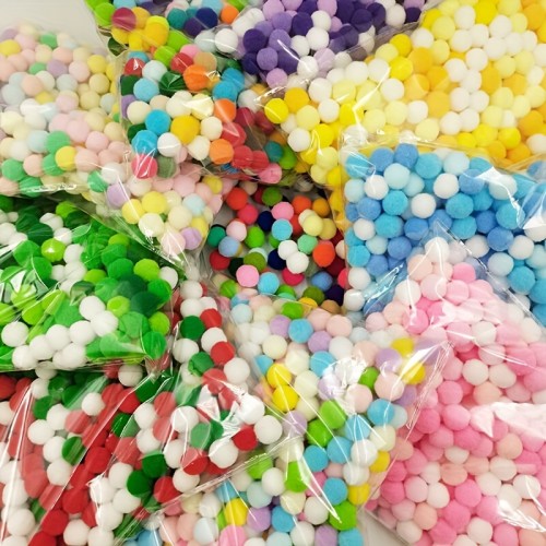 10Mm\u002F15Mm\u002F20Mm Mixed Color Pom Poms for Christmas Crafting, Small Plush Balls for DIY Projects.