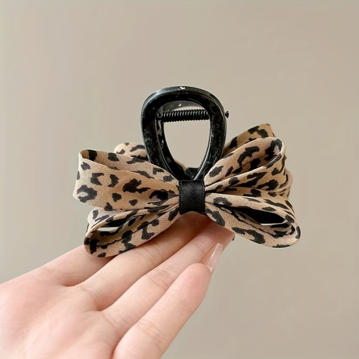 Elegant Black & White Polka Dot Bow Hair Claw - Vintage-Inspired Fabric Shark Clip for Women, Ideal for Date Night & Daily Wear