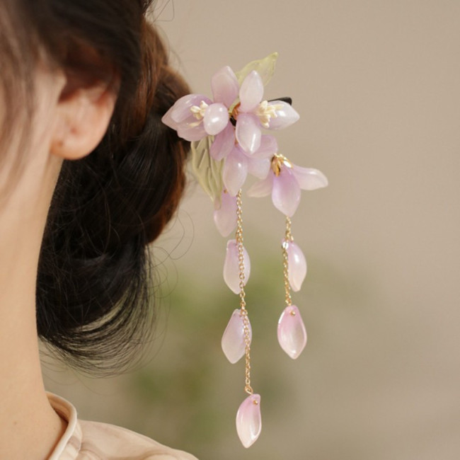 1pc Elegant Retro Chinese Floral Hair Stick, Wooden Hairpin with Delicate Bead Accents and Golden Chains, Traditional Cheongsam Hanfu Tea Ceremony Accessory for Women, Formal Event Accessory | Vintage Floral Design | Wooden Hair Stick, Hair Accessories