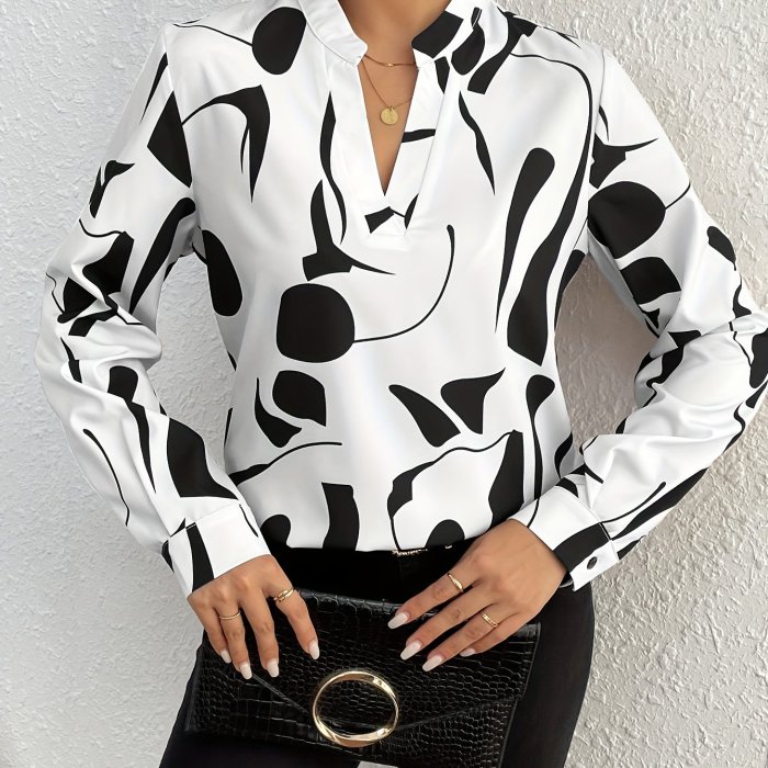 Elegant Green V-Neck Blouse with Black Geometric Patterns - Long Sleeve, Polyester, Machine Washable - Ideal for Spring\u002FSummer\u002FFall Fashion