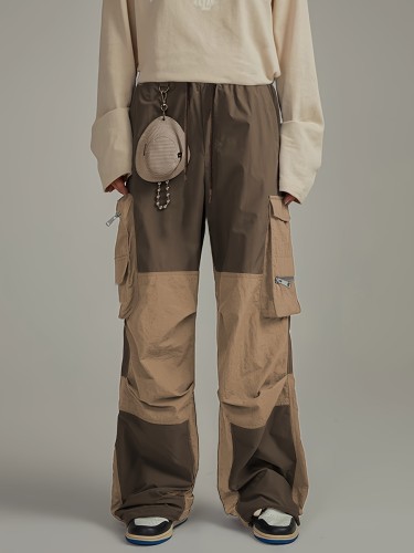 Trendy Commuter Pants Two-Tone Cargo Pants - Comfortable Polyester Blend with Multiple Zippered Pockets - Ideal for Outdoor Activities and Casual Wear