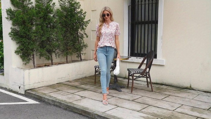 Women'S Elegant V Neck Puff Short Sleeve Pleated T-Shirt, Stylish And Comfortable Summer Tops, Casual Tunic Blouse With Soft, Lightweight, And Breathable Fabric For Everyday Wear