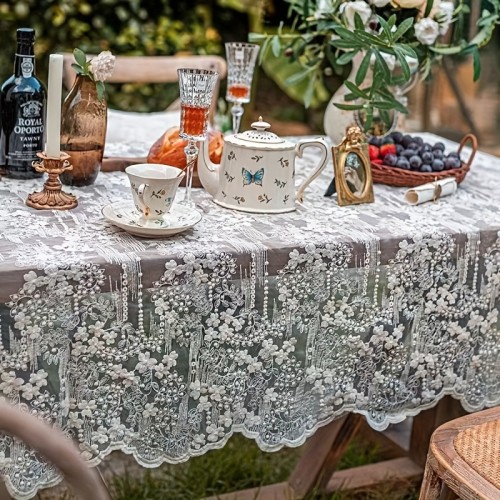High-end Nordic Style Heavy Duty French Lace Embroidery Tablecloth - Round and Rectangular Shapes - Best for Christmas