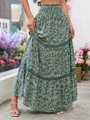 Women'S Elegant Floral Tiered Maxi Skirt - Green with White Floral Pattern, Polyester, Lace Trim, Perfect for Summer Holiday, Beach Coverup Skirt|Floral Print Skirt|Polyester Fabric