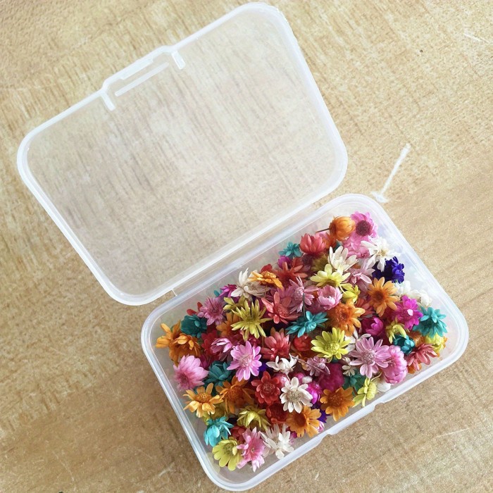 150pcs Star Flower Craft Kit - Natural Fabric Flowers & Leaves for DIY Resin Art, Decorations & All-Season Projects