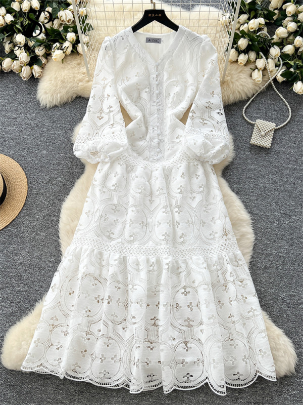 French Vacation Fashion Dress Women Buttons Hook Flower Hollow Out Design 2025 High Quality Lace Ruffles Long Dress