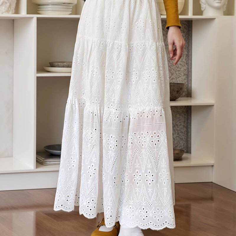 Women's Elegant Hollow Embroidery Cake Skirt