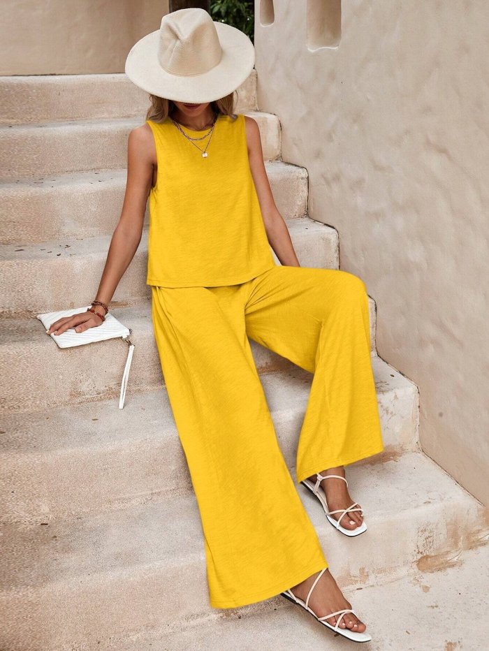 Solid Crewneck Vest & Pants Two-Piece Set