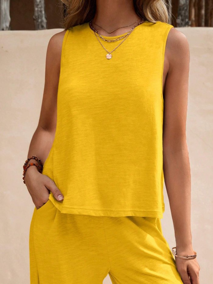 Solid Crewneck Vest & Pants Two-Piece Set