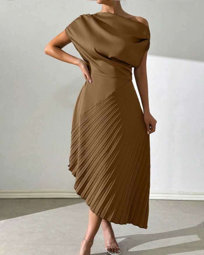 Elegant Slant Shoulder Pleated Hip Dress
