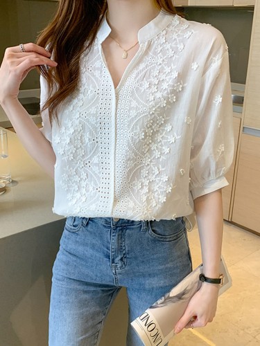 Women White Shirt Half Sleeve Flower Hollow Blouse Solid Elegant Summer T-Shirt