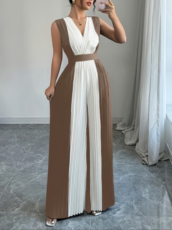 Women'S V-Neck Belted Wide-Leg Pleated Jumpsuit, Perfect for Casual Elegance in Commuting And Vacation Outfits.