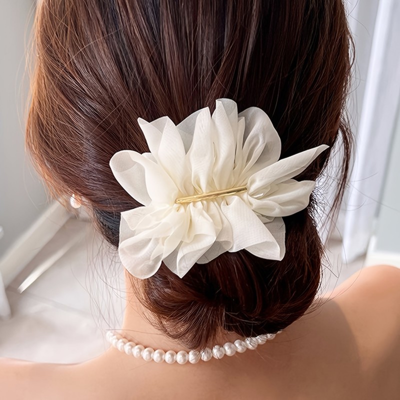1pc Elegant French Style Hair Clip for Women, Vintage Fabric with Metallic Accent, Solid Color Floral Design, Single Individual Oval Shaped Hair Accessory