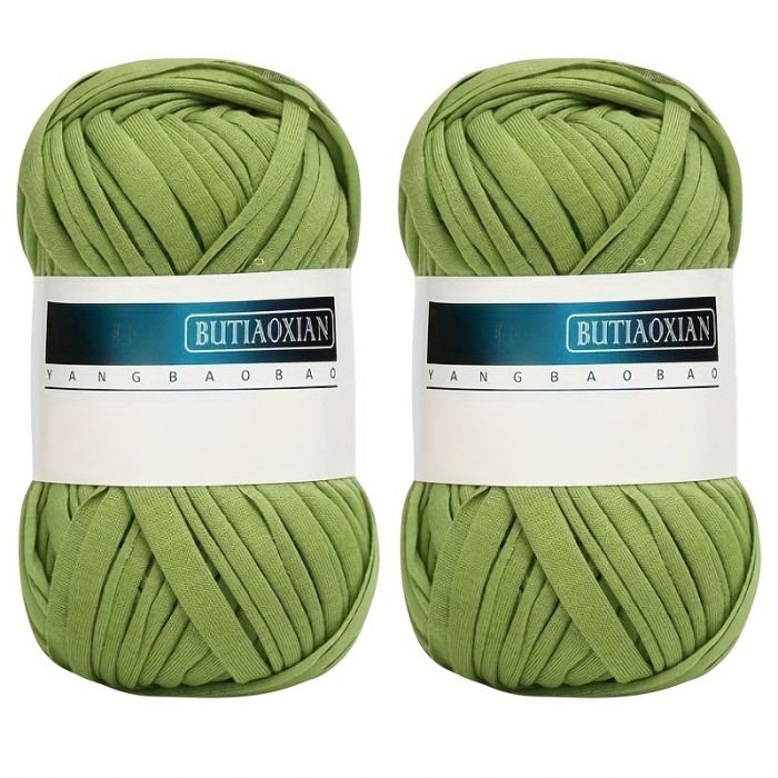 Butterfly Brand, Colorful Thick Knit Yarn, 100g\u002F200g, 1377.95inch - Ideal for DIY T-Shirts, Bags, Blankets, and Crochet Projects